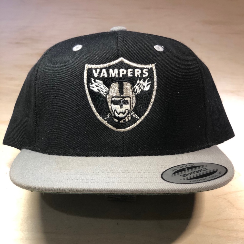 The Classics Vampers-Oakland Raiders SnapBack hat
